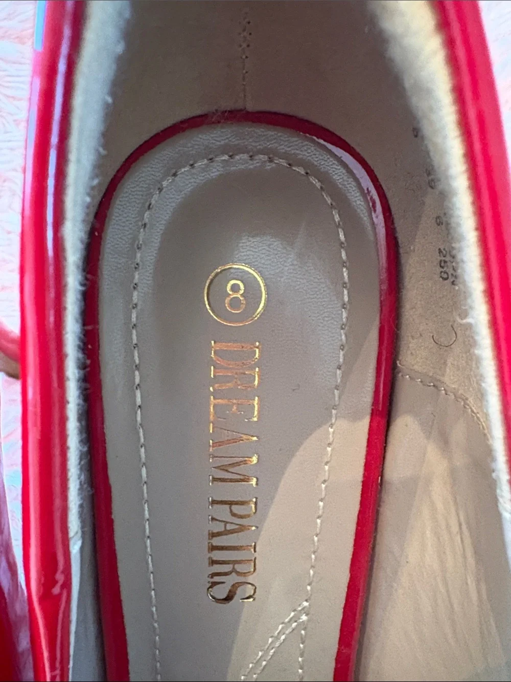 Red Patent Pointed-Toe Heels Dream Pairs - Picture 2 of 8